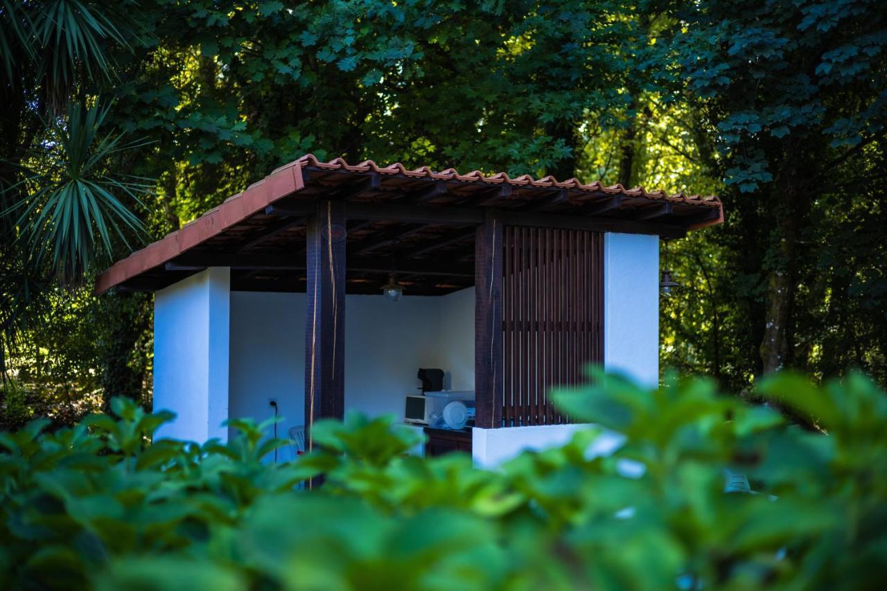 Quinta Da Chouza Agroturismo E Enoturismo Celorico De Basto Exterior foto